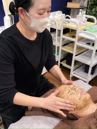 肌改善グリーンピール 東川口/浦和美園のエステ・リラクイメージ