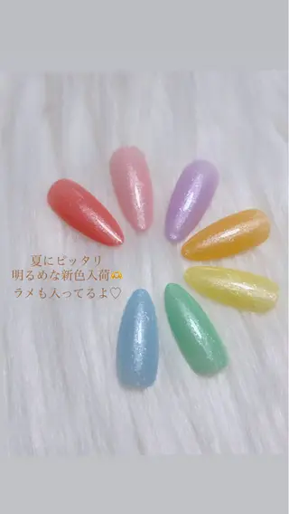 ネイル Lino𓂃⟡.· Chizuruのネイルデザイン