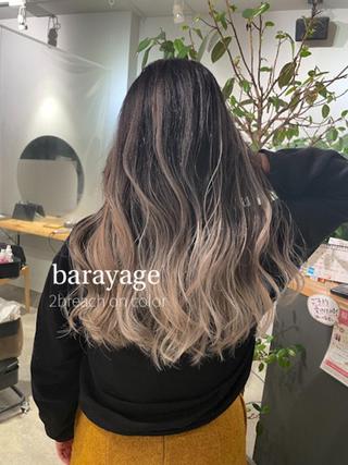 セミロング 岸川 恭子のヘアスタイル