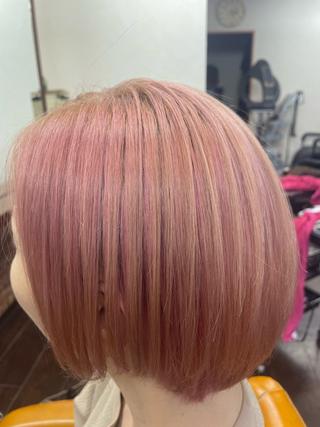 ショート カラー 桧山 真のヘアスタイル