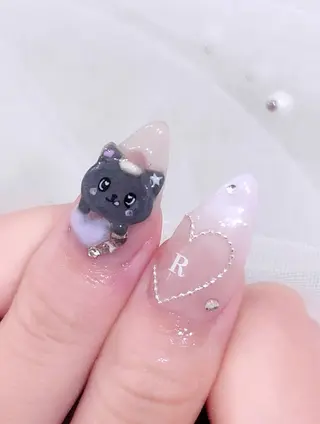 ネイル ️🫧みつき/ 渋谷/痛ネイル️🫧のネイルデザイン