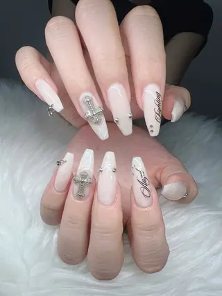 ネイル Lee Nails チップ長さだし専門店のネイルデザイン