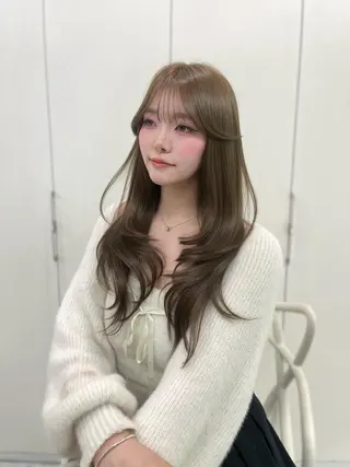 カラー 夏のトレンドベージュ 🤎渋谷DANCEのヘアスタイル