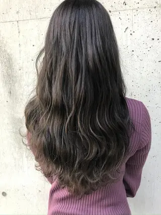 ロング カラー theF___ yukoのヘアスタイル