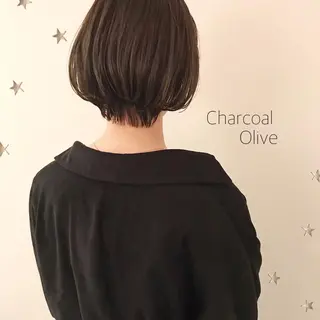 ショート カラー 市川 千夏のヘアスタイル