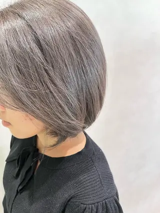 ショート AVANCE. 古川楓のヘアスタイル