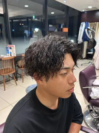 メンズ 🪶フェザーパーマ& 縦落ちパーマ/かずまのヘアスタイル