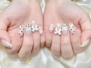ネイル Dia nail サロンのネイルデザイン