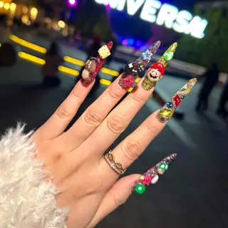 ネイル AOI💅🏾 LUCAS 千葉のネイルデザイン