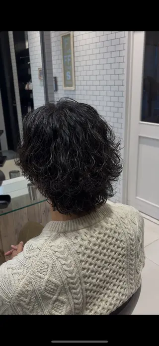 パーマ メンズ 目崎 丞のヘアスタイル