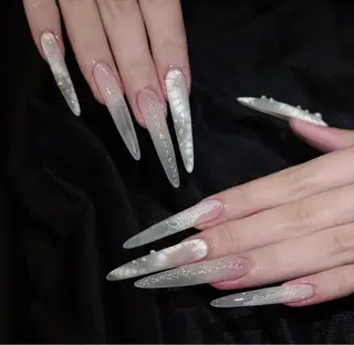ネイル D-BEAUTY Nailsalonのネイルデザイン