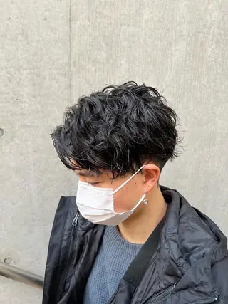 ショート パーマ メンズ 梅田茶屋町メンズ 専門美容師 山元一平のヘアスタイル