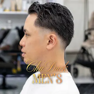 ショート メンズ フェード×メンズ カット|SHOTAのヘアスタイル