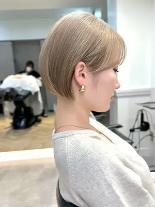 ショート カラー みゆき🐈‍⬛🪽‪ 透明感カラー✄﻿のヘアスタイル