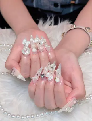 ネイル Eli Muse 新宿ネイルのネイルデザイン