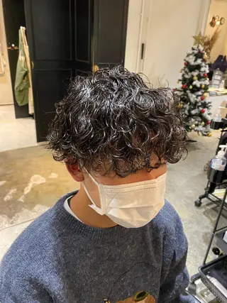 ミディアム パーマ バレイヤージュ職人 🔥代表YU-SHIのヘアスタイル