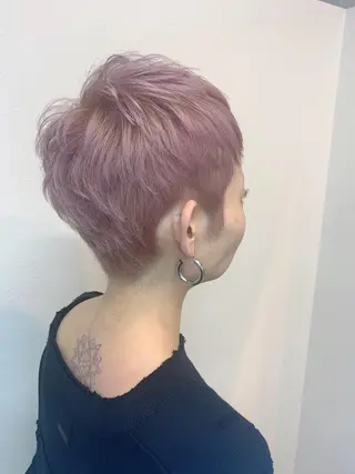 ショート カラー Sol plusのヘアスタイル