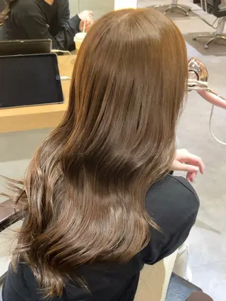 ロング カラー 顔周りカット/ 透明感カラー/ユイのヘアスタイル