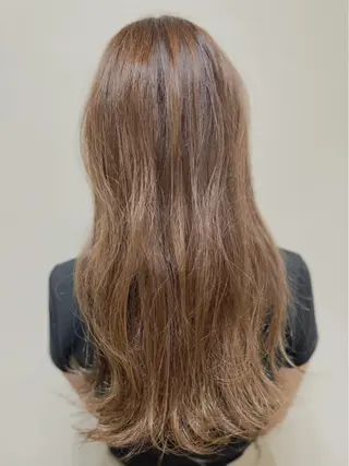 ロング 昼田 羅々のヘアスタイル