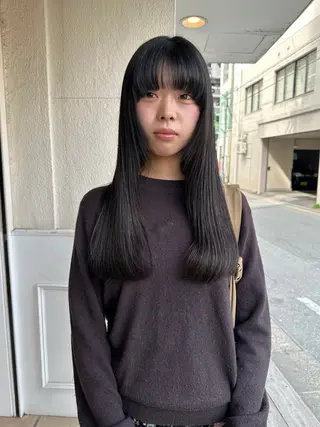 ロング Manaka🟤 今泉　Musiiikのヘアスタイル