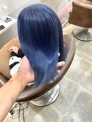 ミディアム Lit.豊橋 夏目のヘアスタイル
