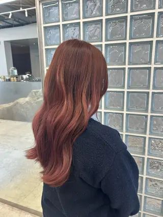 カラー 川﨑 晴菜のヘアスタイル