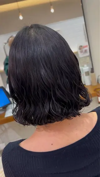 ミディアム パーマ コテ巻き風パーマ✨ かつみのヘアスタイル