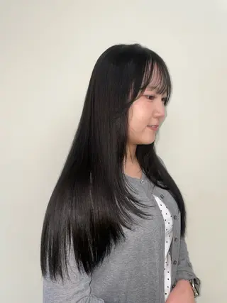 ロング カラー JURI /HUIのヘアスタイル