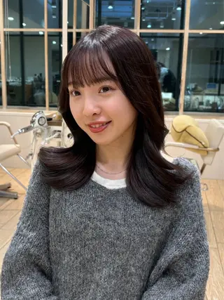 ミディアム 似合わせカット⌇ヘア セット⌇A i‎🤍のヘアスタイル
