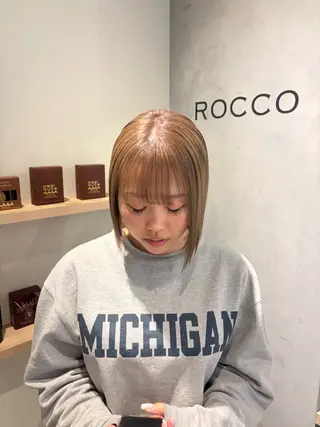 ショート アイナ ROCCOのヘアスタイル