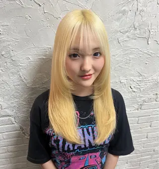 カラー デザインカラー🍬✨ 透明感カラー✨ナナのヘアスタイル