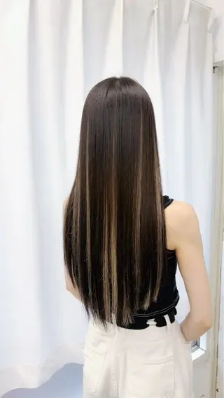 ロング カラー 韓国ヘア🤍髪質改善 🇰🇷AKANEのヘアスタイル