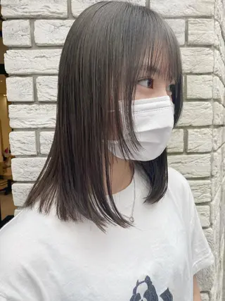 ミディアム カラー ブロンド/ミックス カラー三毛猫Kaiのヘアスタイル
