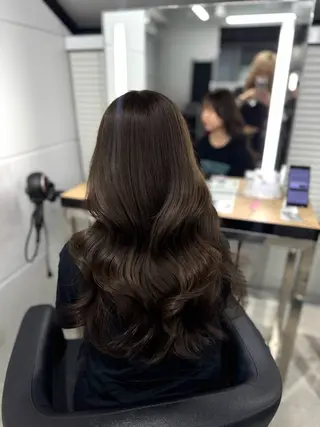 カラー 透明感カラー🫧 EMAのヘアスタイル