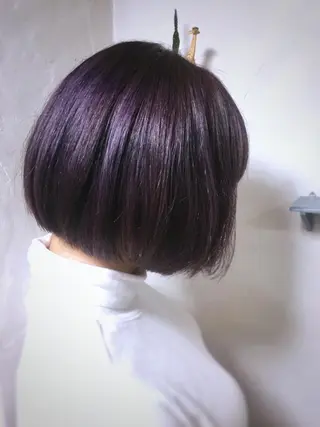 ショート カラー パーマ ヘアアレンジ 推し活専用 【派手髪】飯野ゆかりのヘアスタイル