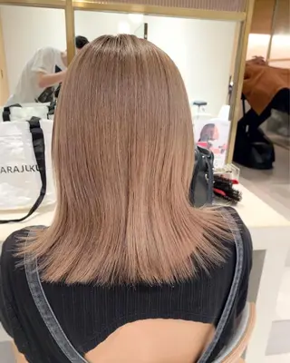 ミディアム カラー レイヤー専門家 ダブルカラー修のヘアスタイル