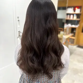 ロング パーマ 艶髪/韓国風パーマ 矢澤涼夏のヘアスタイル