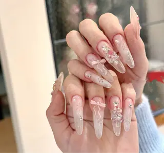 ネイル D-BEAUTY Nailsalonのネイルデザイン