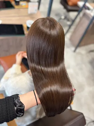 セミロング きょうか🩶 /艶髪/髪質改善のヘアスタイル