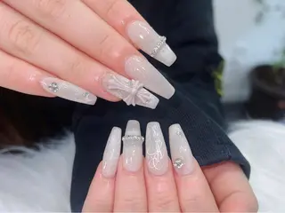 ネイル Sora  Nail 長さ出し専門店のネイルデザイン