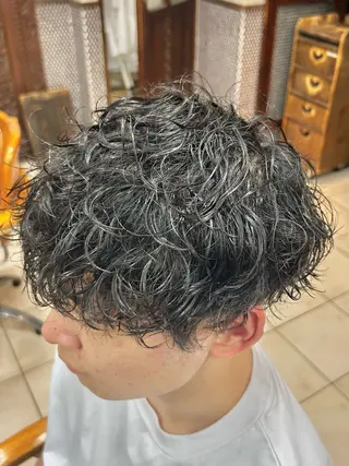 パーマ メンズ メンズ特化/カット: パーマ🔥REO🔥のヘアスタイル