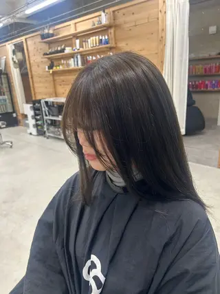 ロング カラー SiLO Yukinaのヘアスタイル