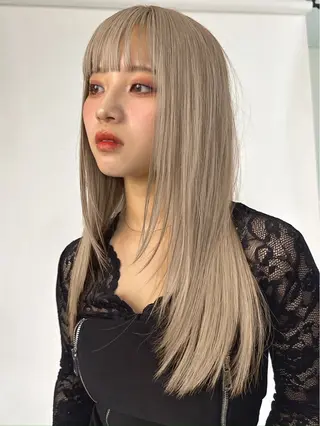 ロング カラー ヘアアレンジ 神品 幸音のヘアスタイル