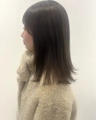 ミディアム 田中 遥陽のヘアスタイル