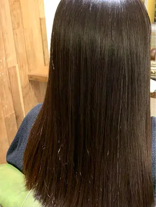 ロング 縮毛矯正専門美容師 宮本遼のヘアスタイル
