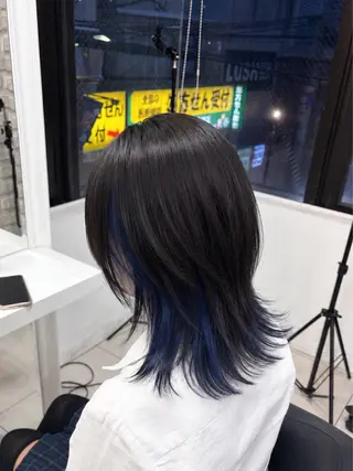 ミディアム カラー 【盛れウルフ/ レイヤー】🖤ゆまののヘアスタイル