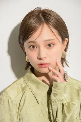ミディアム カラー ヘアアレンジ BASSA 石神井公園店のヘアスタイル