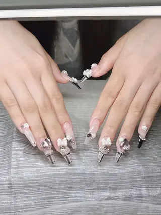 ネイル Lee Nails チップ長さだし専門店のネイルデザイン