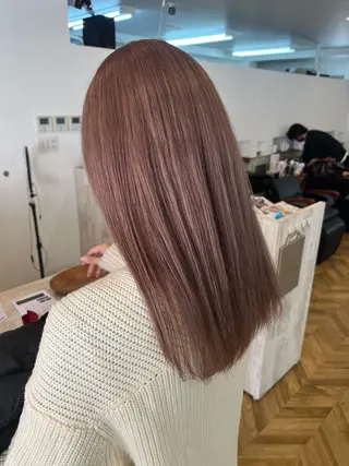 セミロング カラー ブリーチ特化 梅田本多翔のヘアスタイル