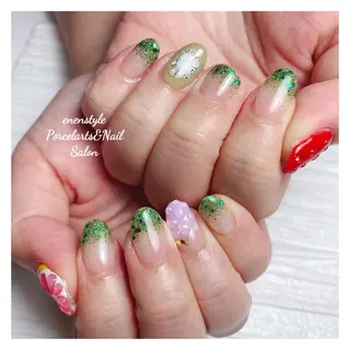 ミディアム ネイル 🐾enen style 🐾のネイルデザイン